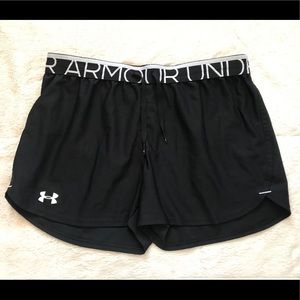 Under Armor Athletic Shorts 🖤